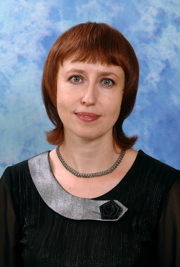 Тучкова Елена Владимировна.